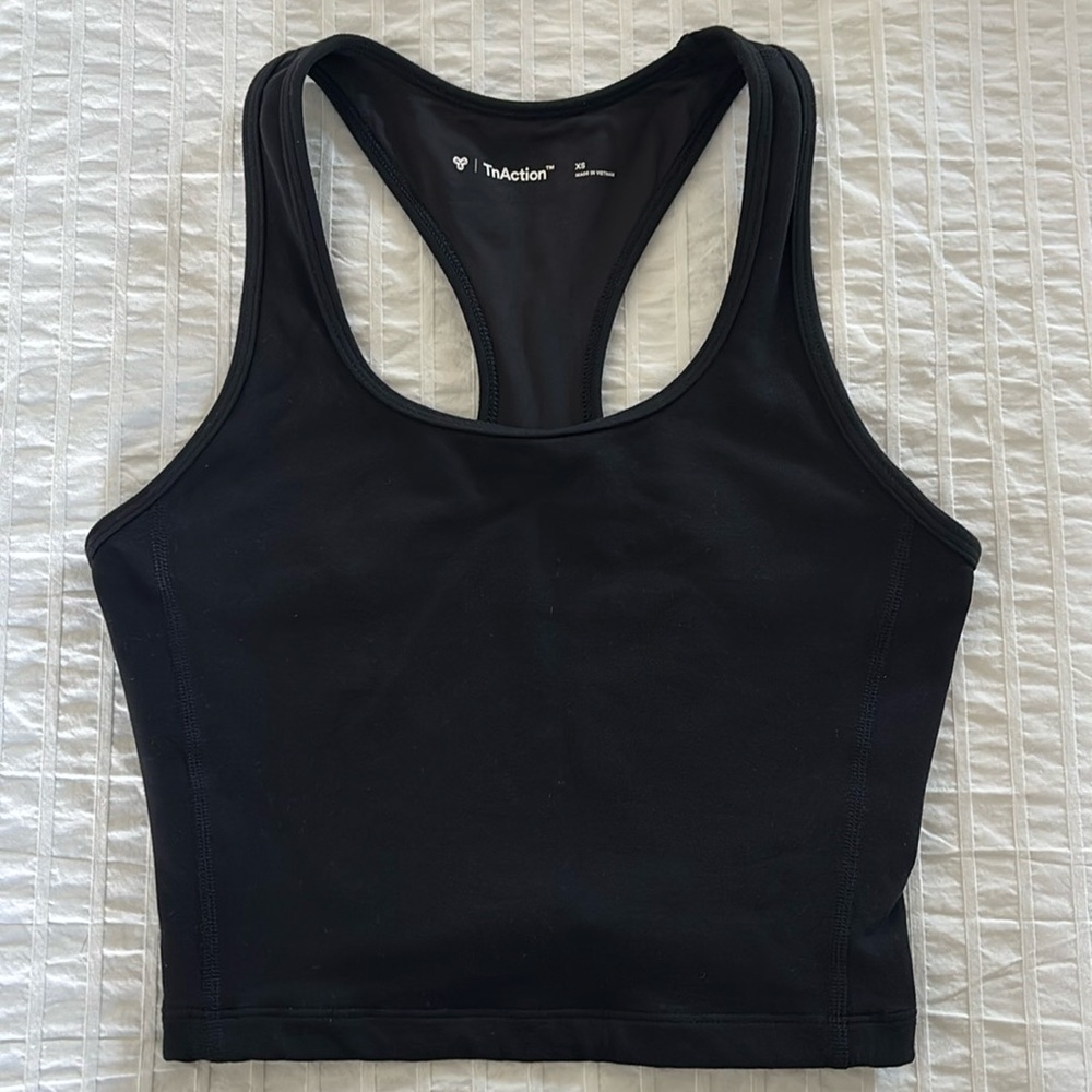 Aritzia TnAction Tank